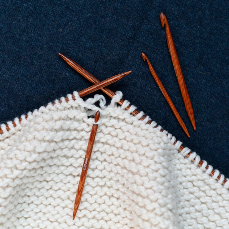 Tricot et crochet : Laine, aiguilles et crochets