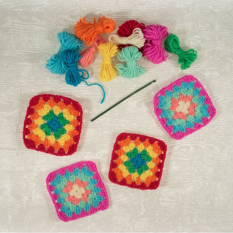 Premier Granny Square Blanket Crochet Kit
